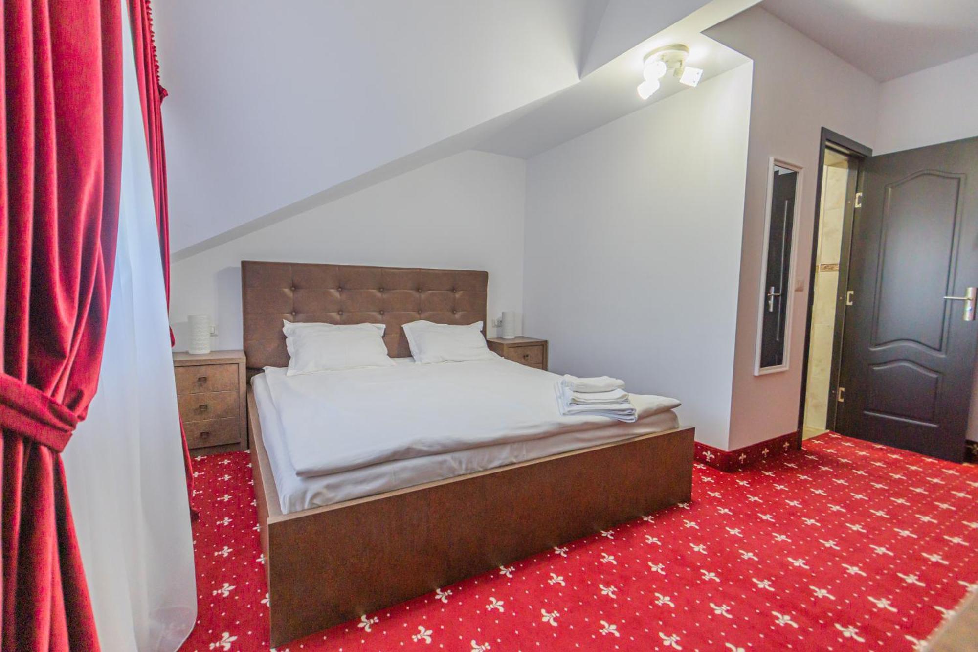Hotel Somara Gainesti Exterior foto